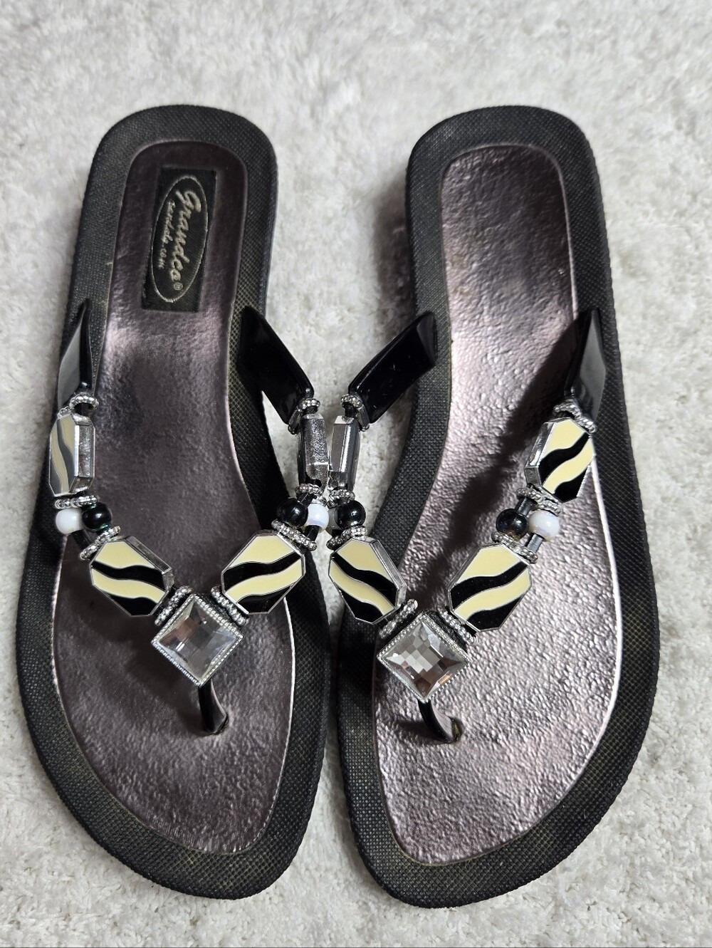 Grandco Women's Thong Sandals Zebra Print Sz 8